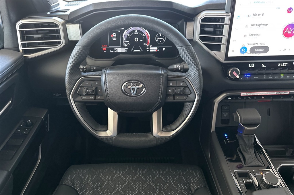 2025 Toyota Tundra Limited CrewMax photo 14