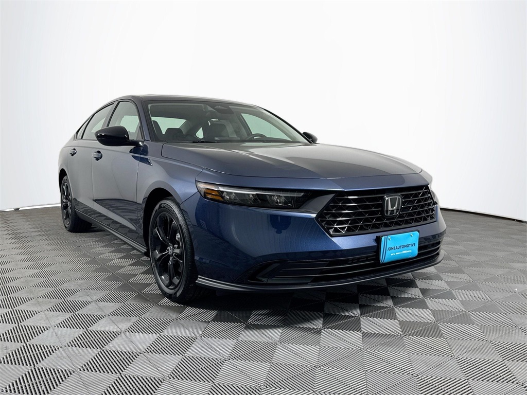 2025 Honda Accord SE photo 4