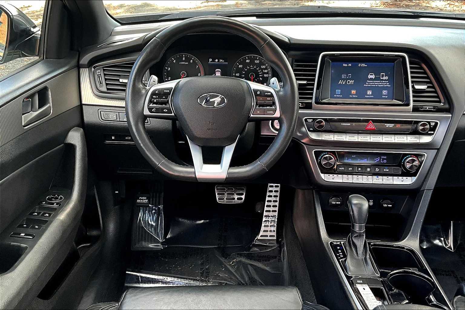 2018 Hyundai Sonata Sport photo 5