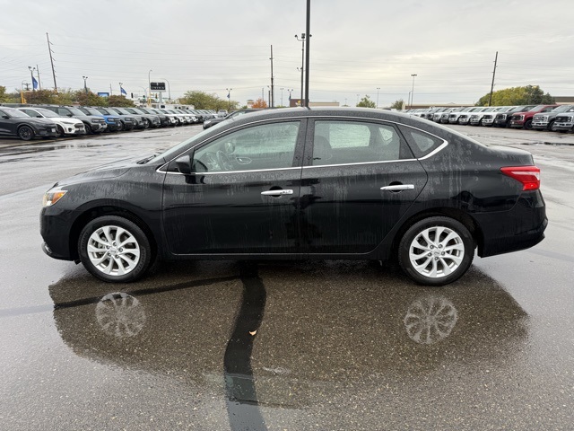 2018 Nissan Sentra SV photo 4