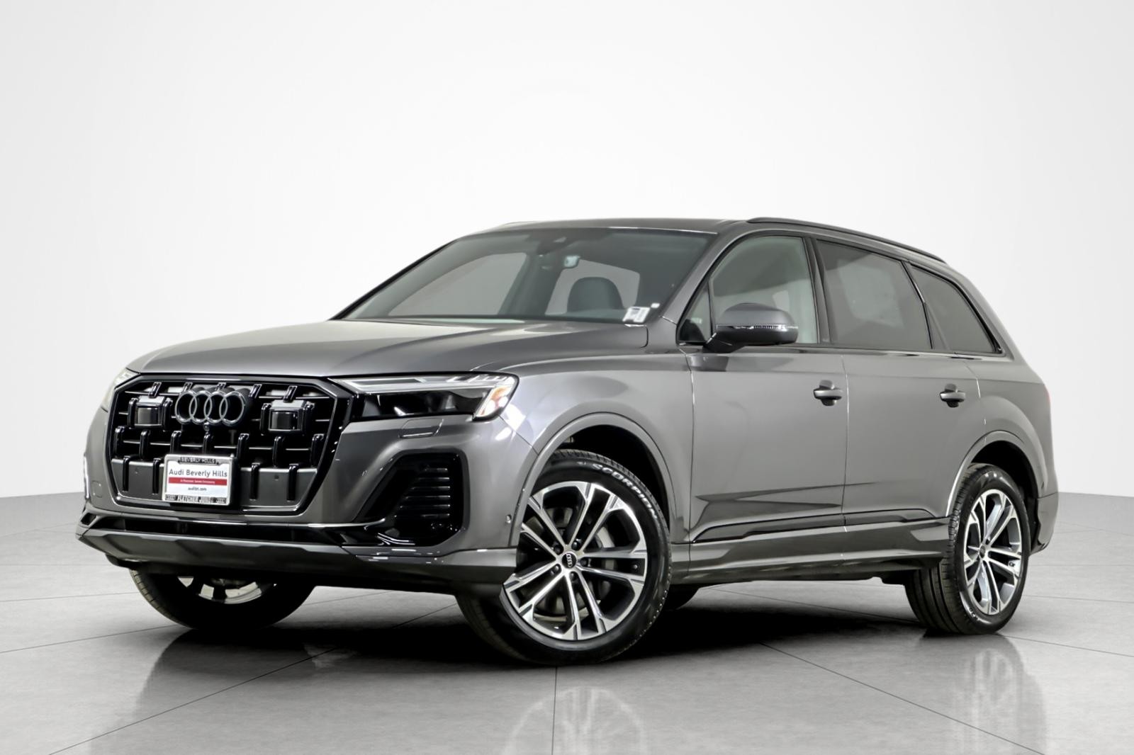 2026 Audi Q7 Premium Plus's photo