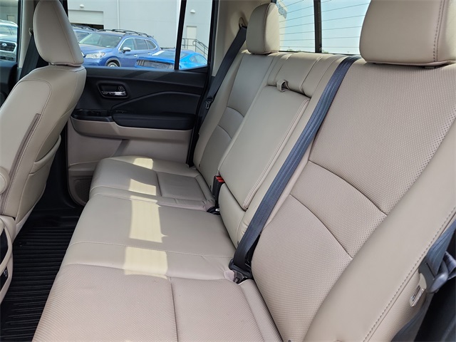 2019 Honda Ridgeline RTL-E photo 14