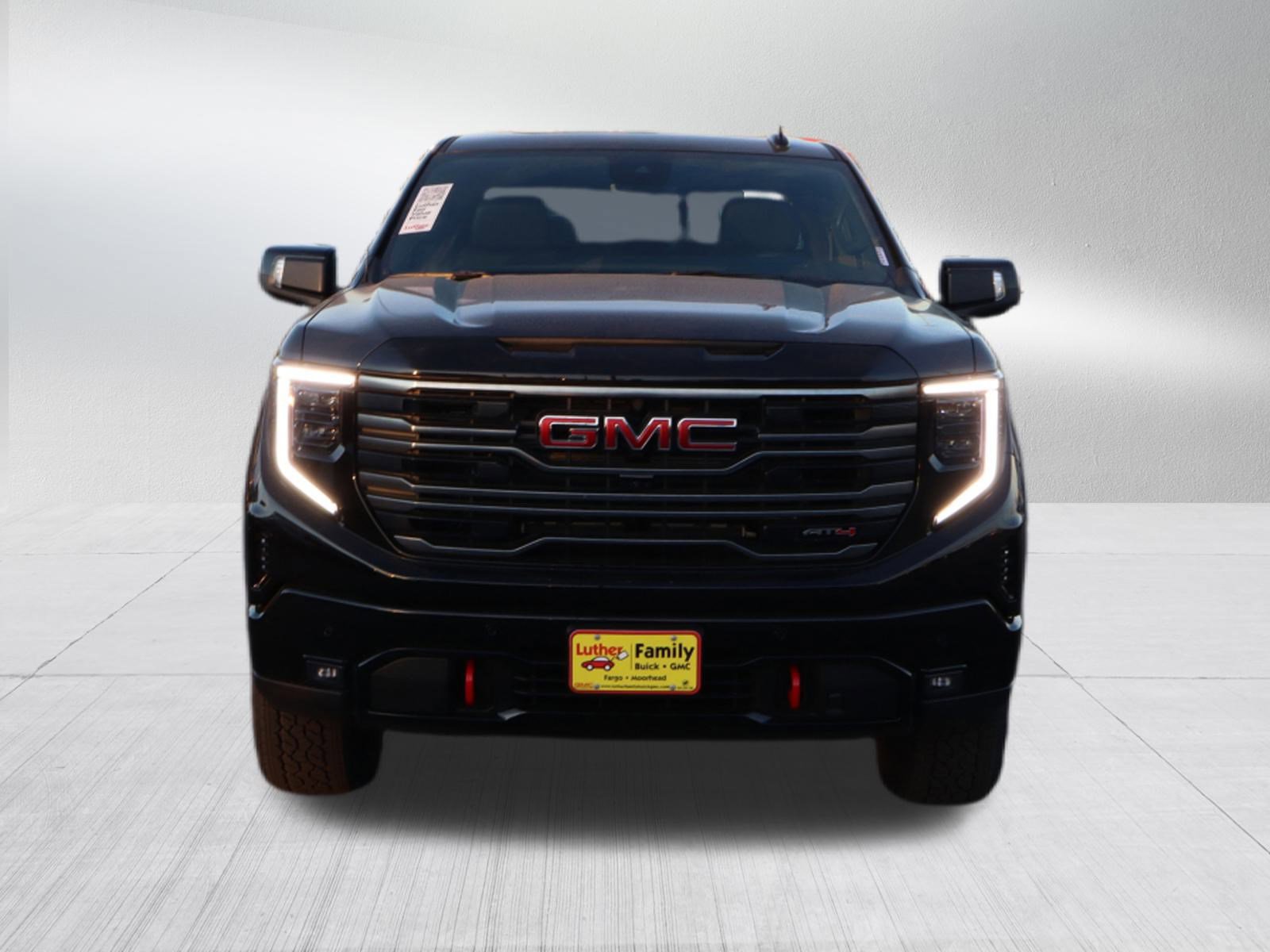 2026 Gmc Sierra 1500 AT4 photo 2