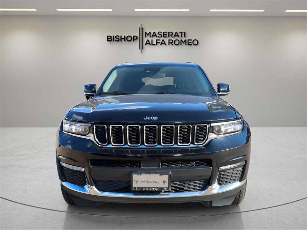2022 Jeep Grand Cherokee Limited photo 2