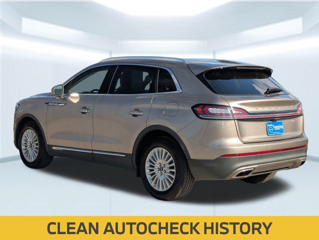 2019 Lincoln Nautilus Standard photo 3