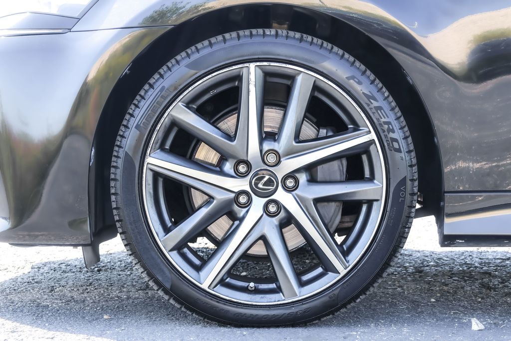 2016 Lexus GS 350 photo 14