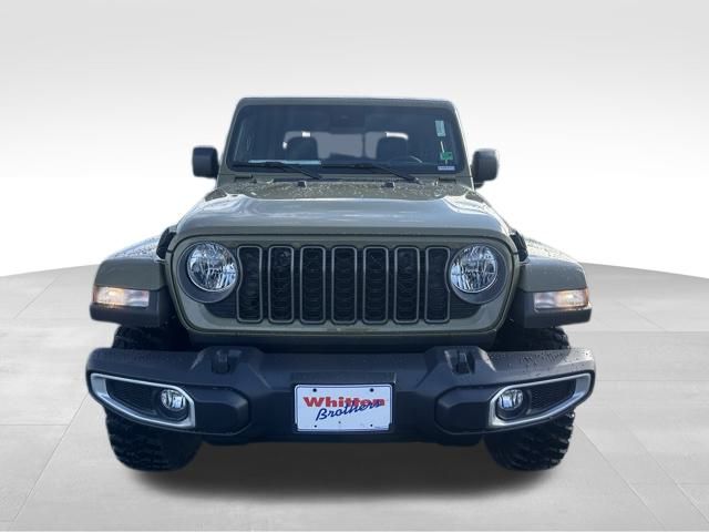 2025 Jeep Gladiator Sport photo 9