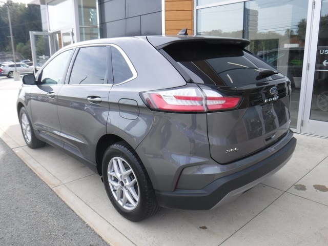 2024 Ford Edge SEL photo 8