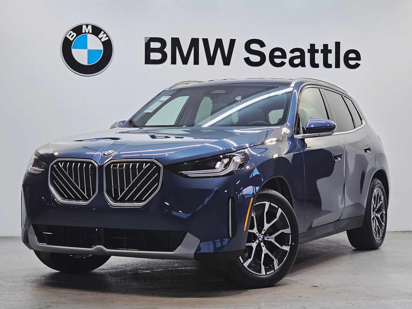 2026 BMW X3 30's photo