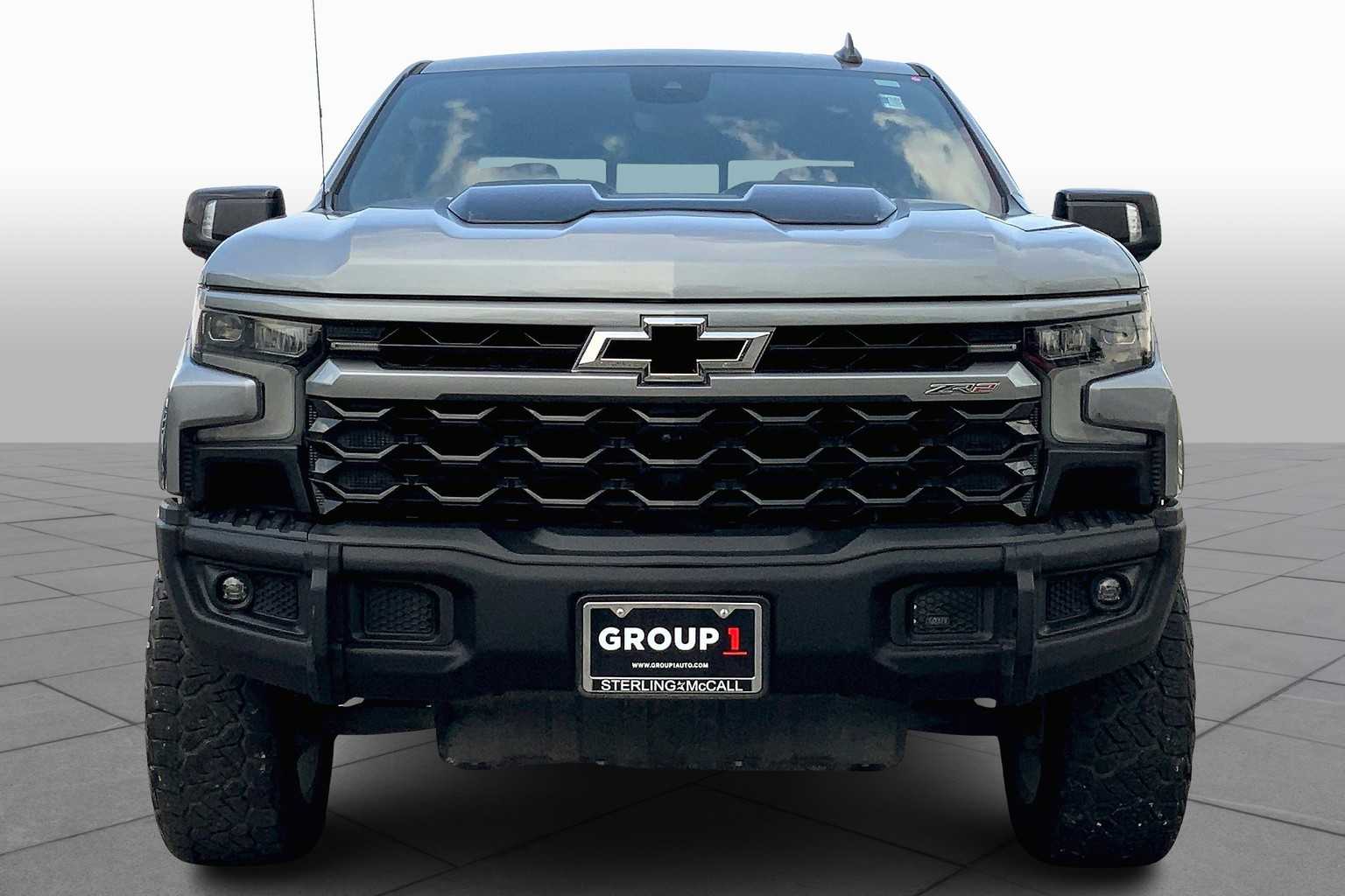 2023 Chevrolet Silverado 1500 photo 3
