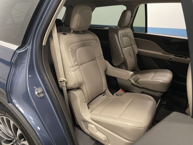 2021 Lincoln Aviator Reserve photo 32