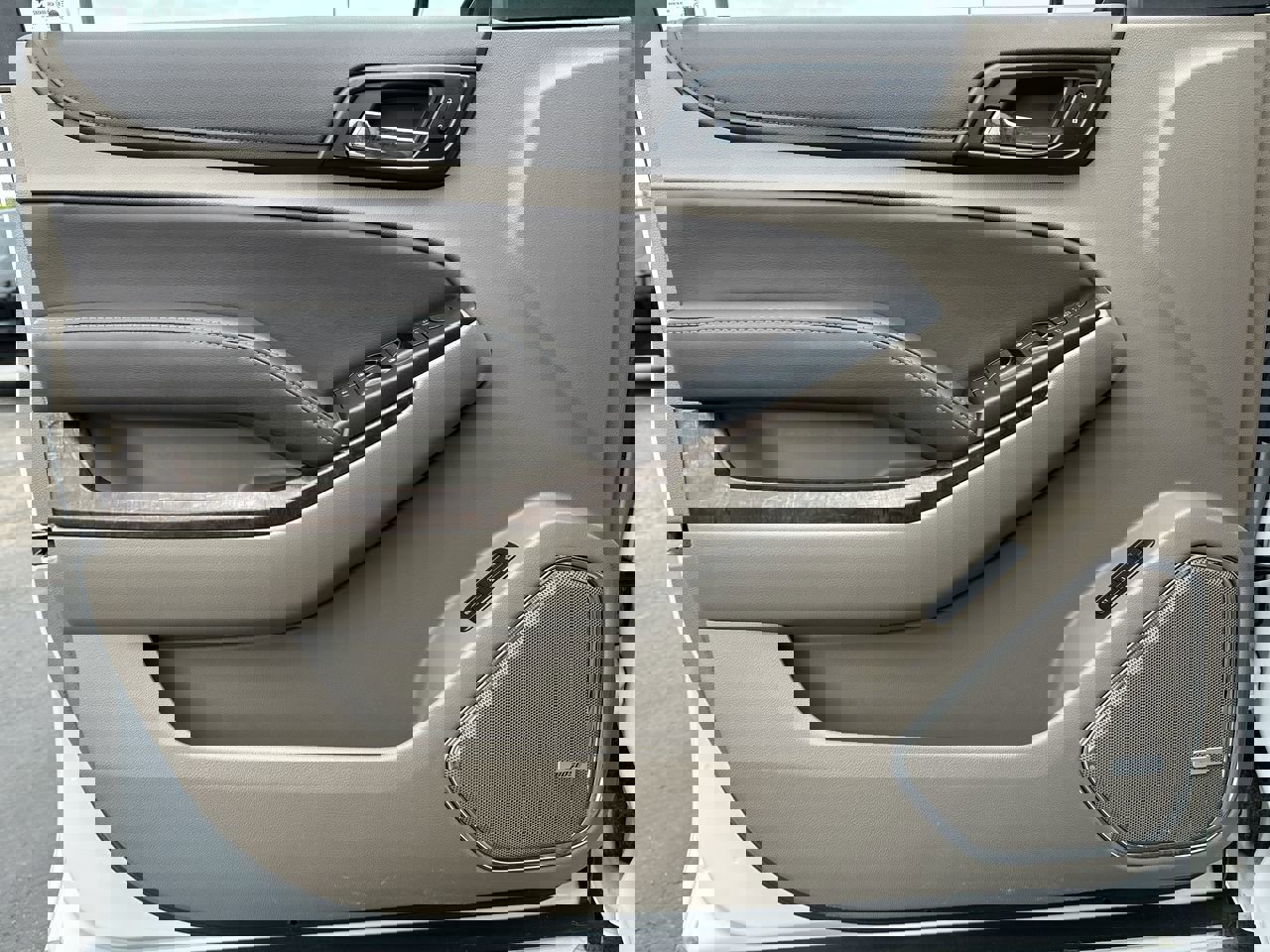 2017 Chevrolet Tahoe LT photo 23