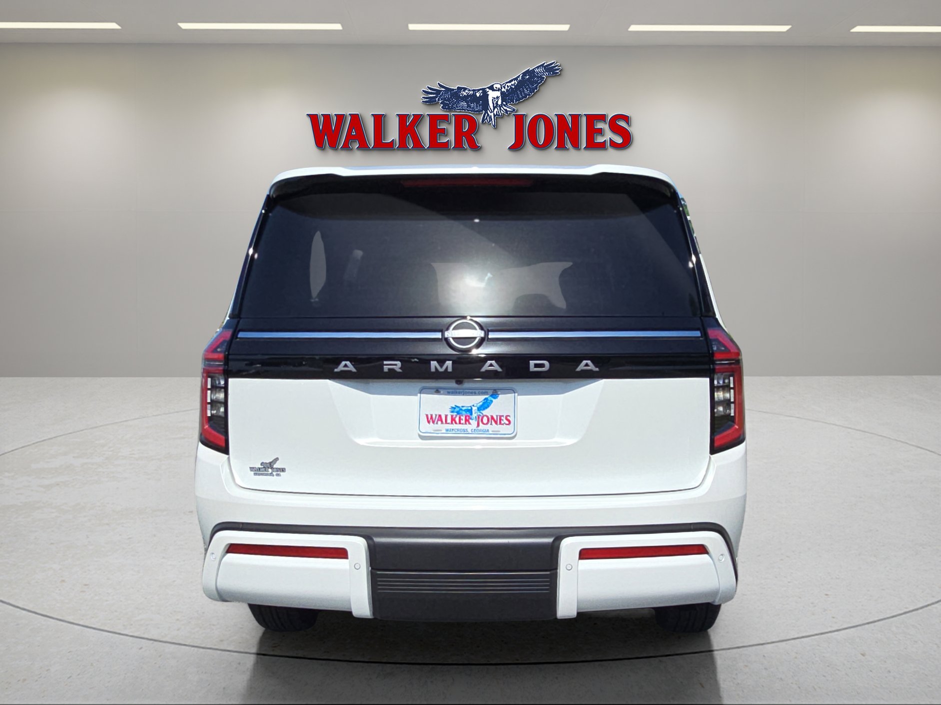 2025 Nissan Armada SV photo 4