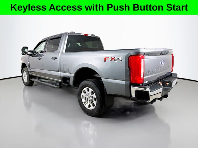 2024 Ford F-350 XLT photo 5