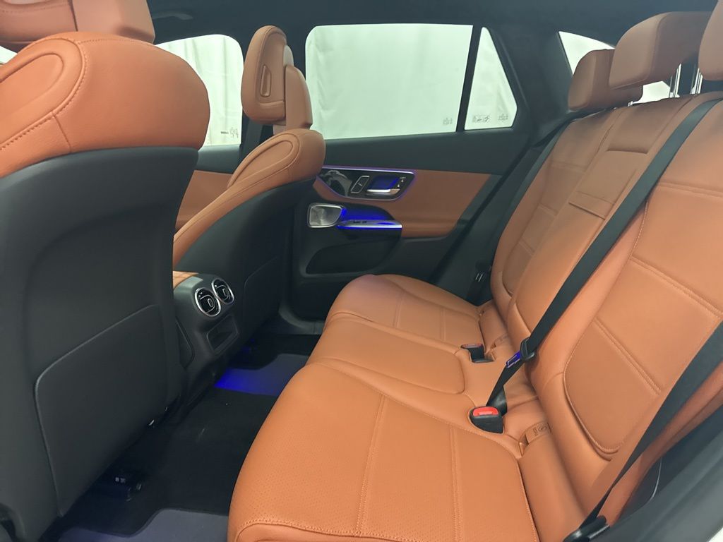 2026 Mercedes Benz GLC 300 photo 17