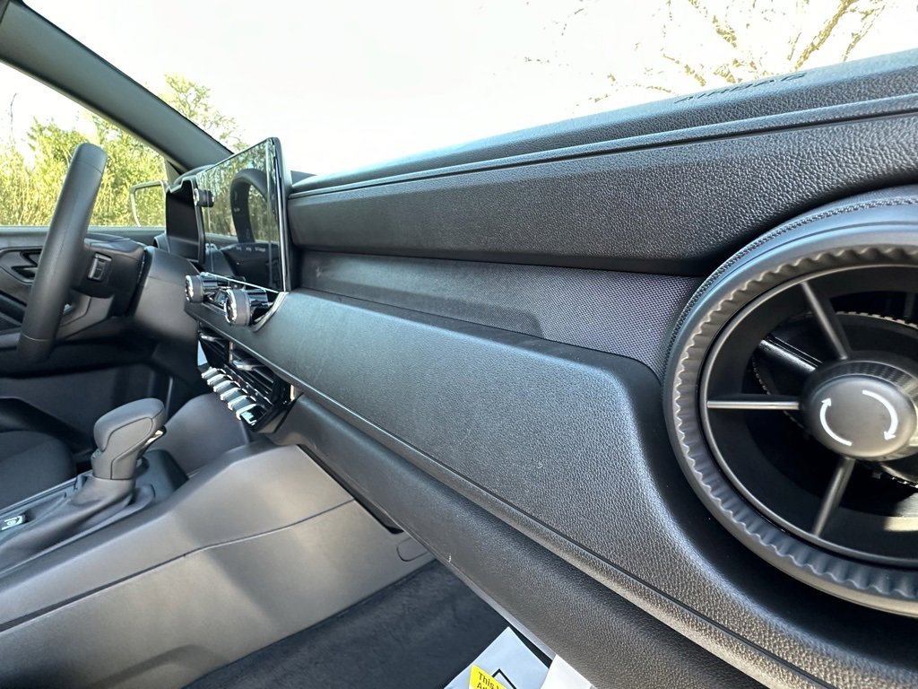 2024 Chevrolet Colorado Work Truck photo 14