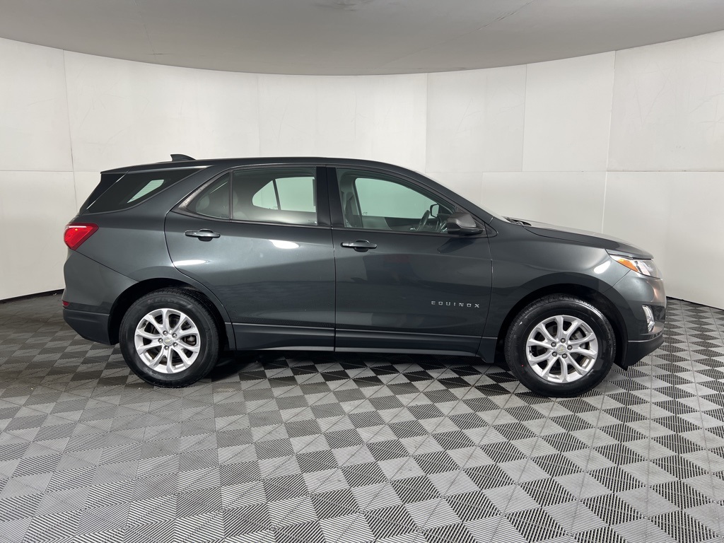 2019 Chevrolet Equinox LS photo 11