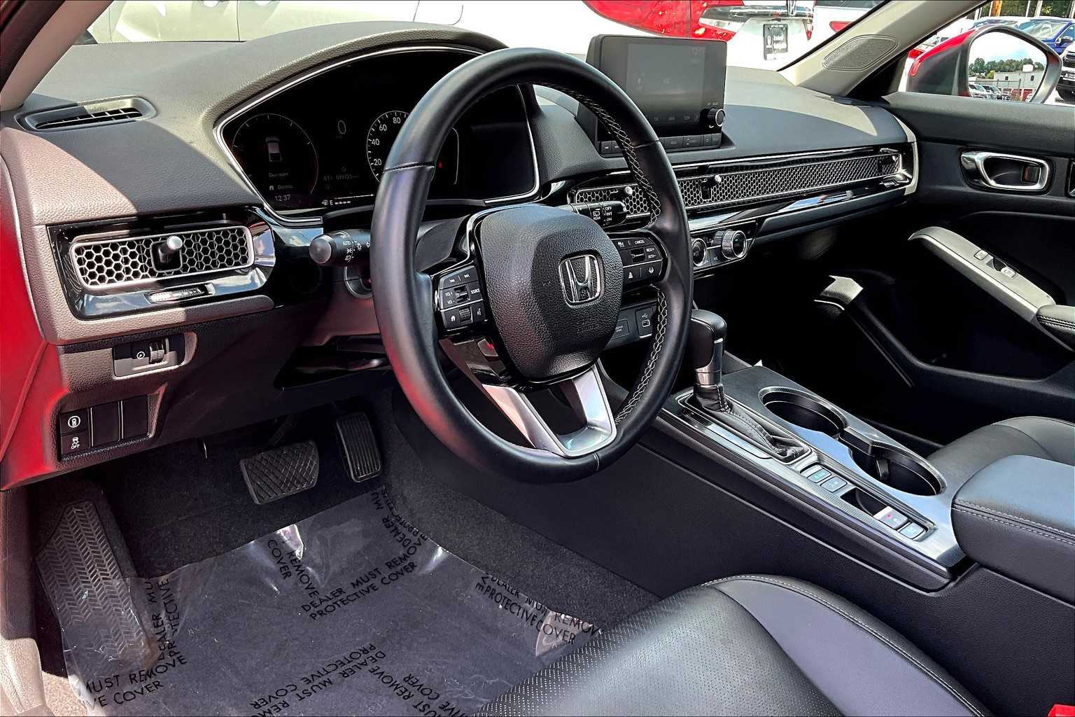 2022 Honda Civic Hatchback EX-L photo 15