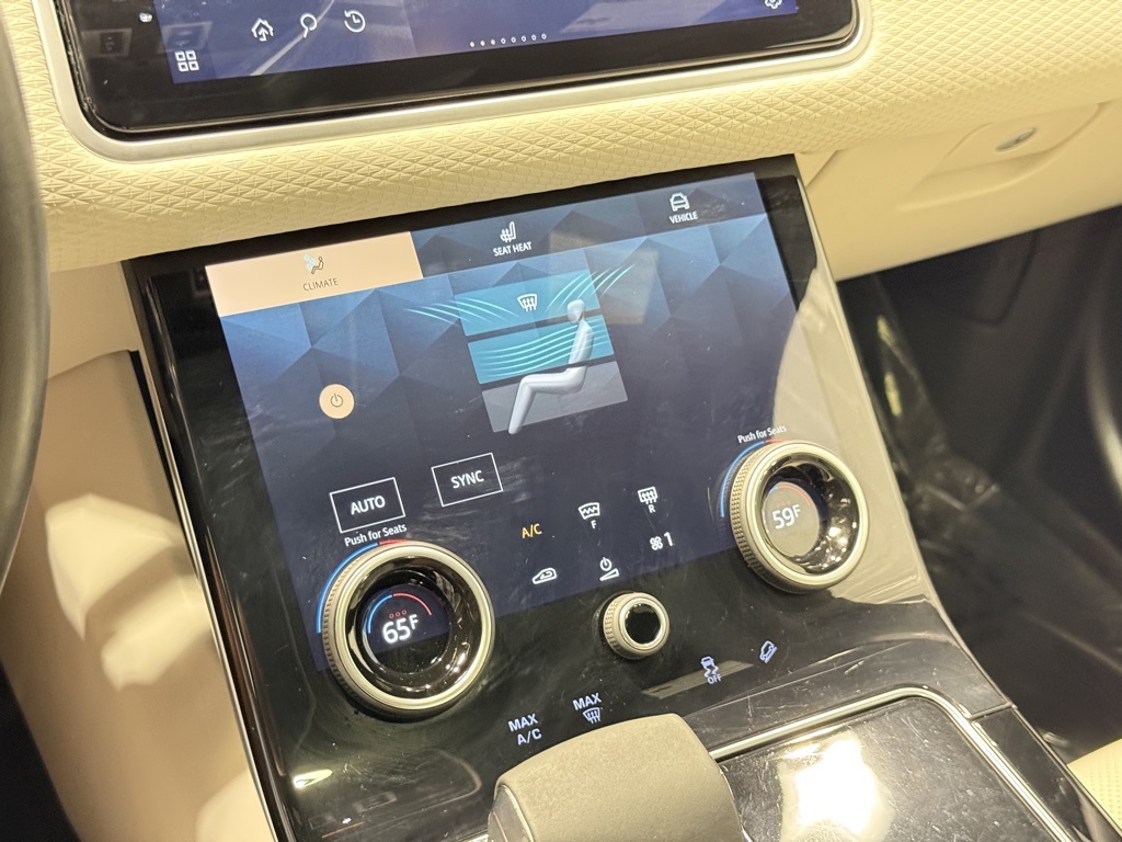 2023 Land Rover Range Rover Velar R-Dynamic S photo 15