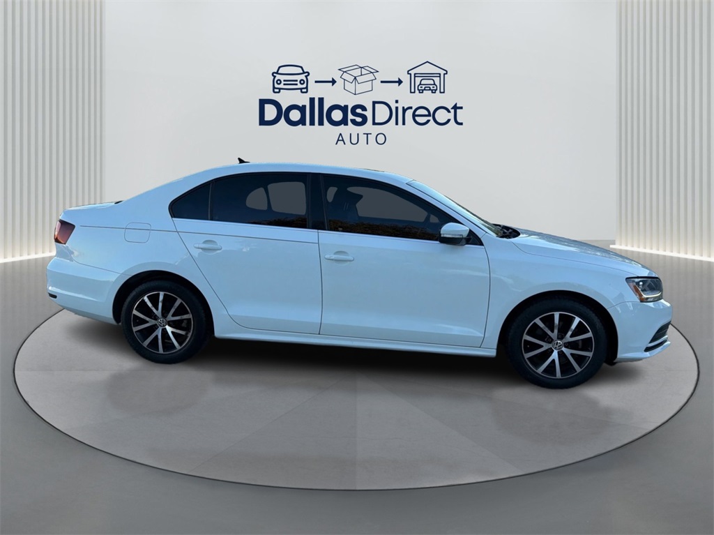 2017 Volkswagen Jetta 1.4T SE photo 4