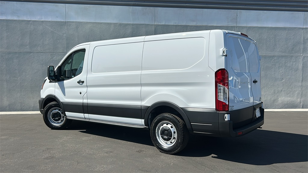 2024 Ford Transit Cargo Van photo 2
