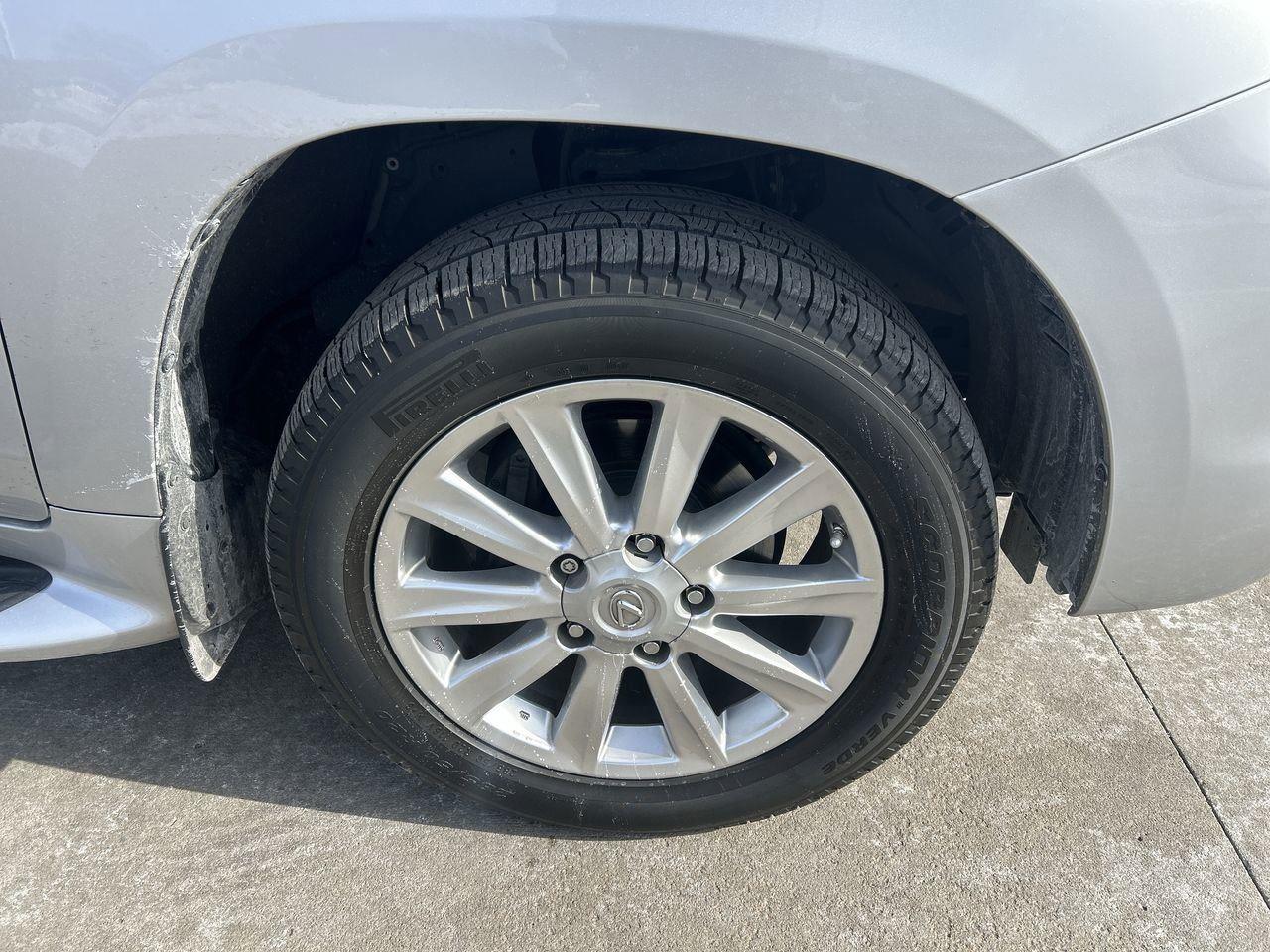 Used 2010 Lexus LX 570 with VIN JTJHY7AX6A4044284 for sale in Kansas City