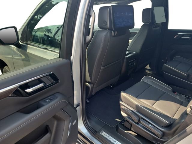 2025 Chevrolet Tahoe Premier photo 19