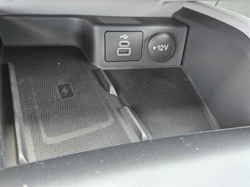 2025 Ford Escape Plug-In Hybrid photo 20