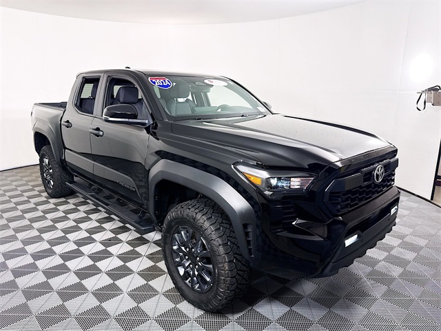 2024 Toyota Tacoma TRD Off Road's photo