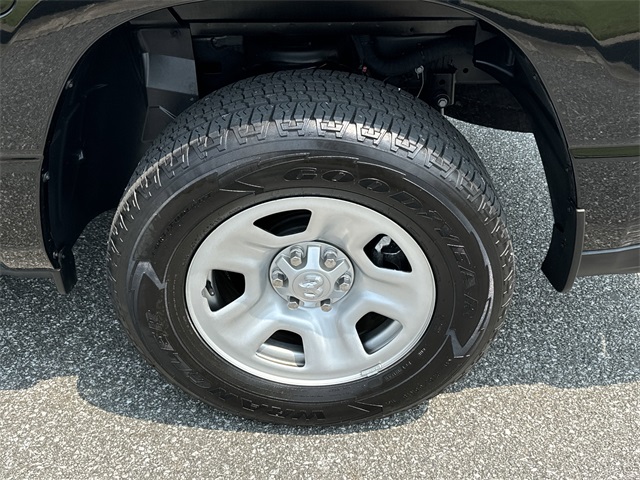 2025 Ram 1500 Tradesman photo 19
