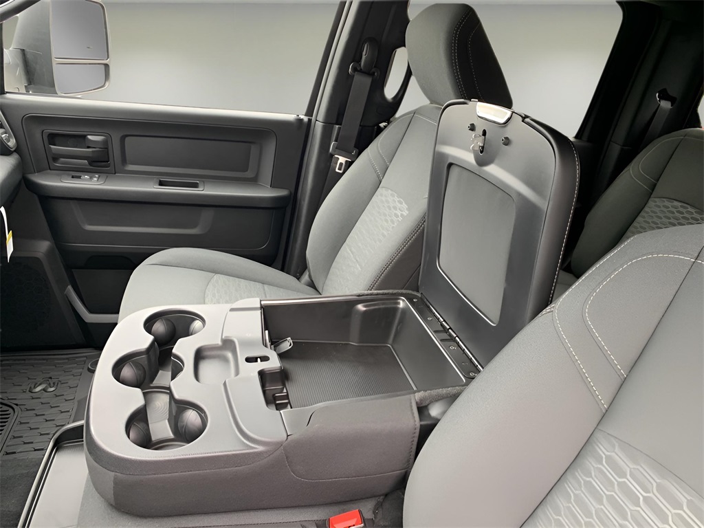 2025 Ram 2500 Tradesman photo 34