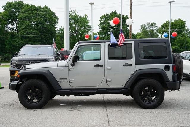 2017 Jeep Wrangler Unlimited Sport photo 4