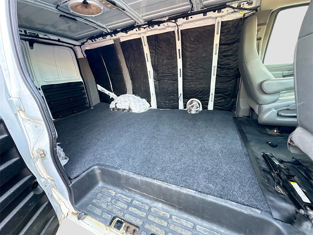 2016 Gmc Savana Cargo 3500 photo 24