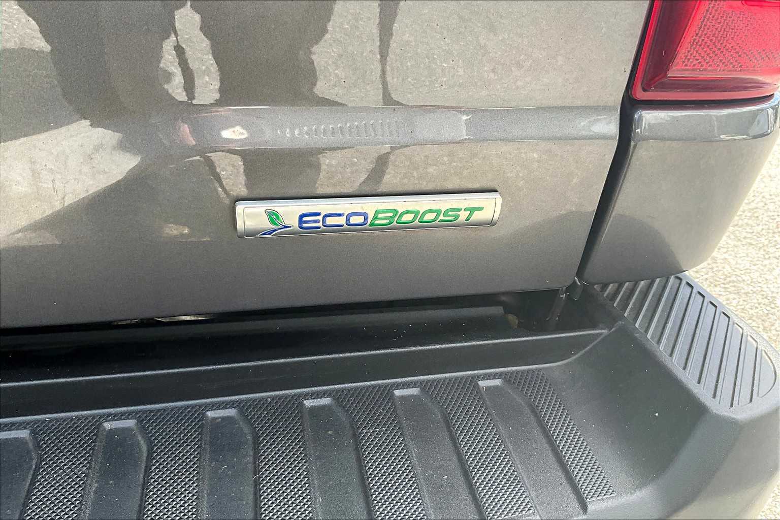 2022 Ford F-150 XL photo 9