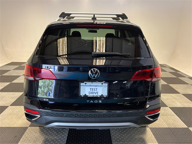 2022 Volkswagen Taos SE photo 4