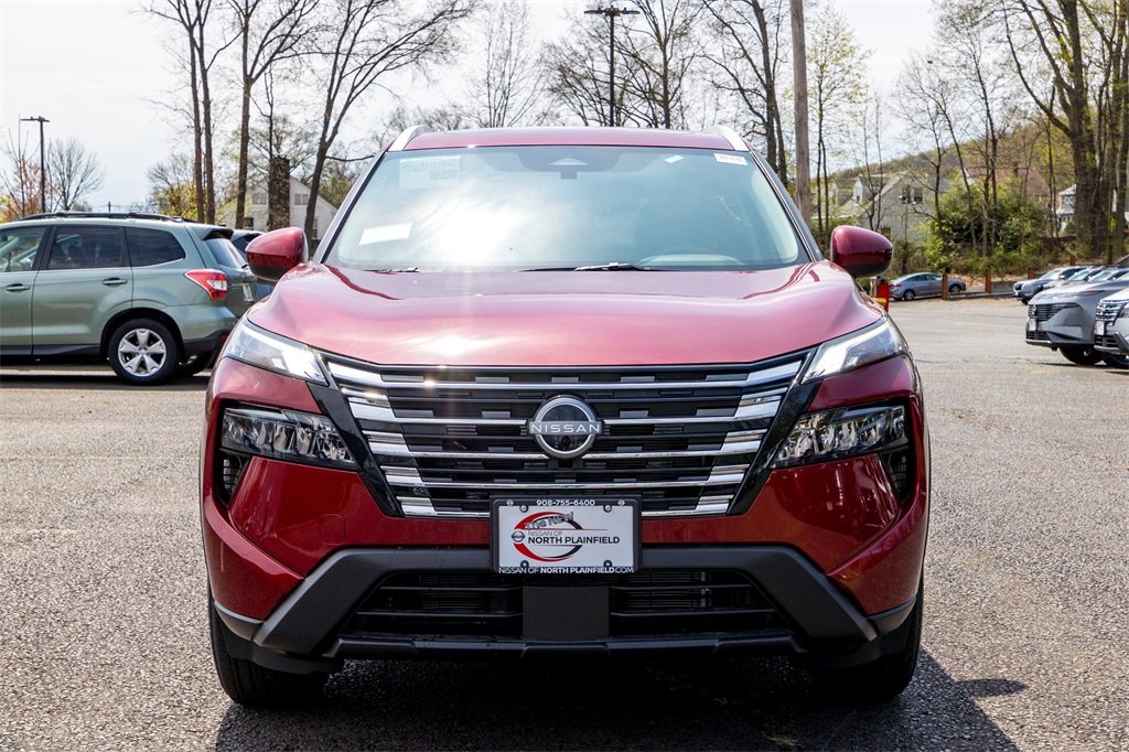 2025 Nissan Rogue SV photo 2