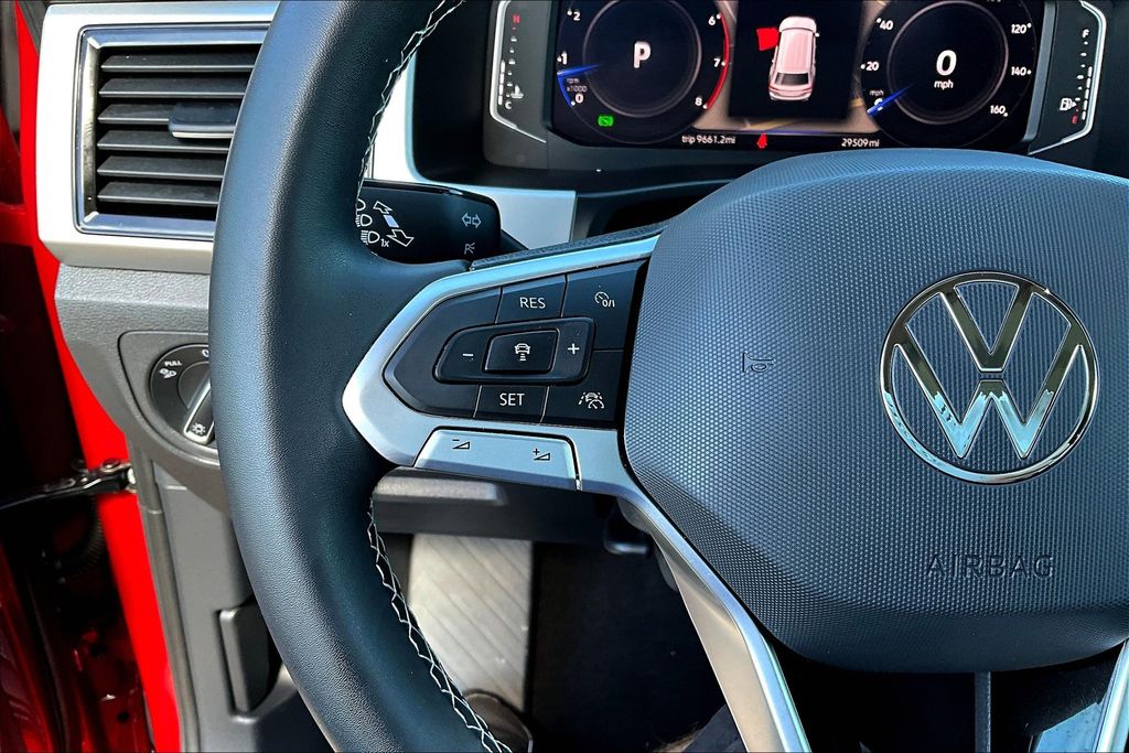 2023 Volkswagen Atlas V6 SEL photo 10