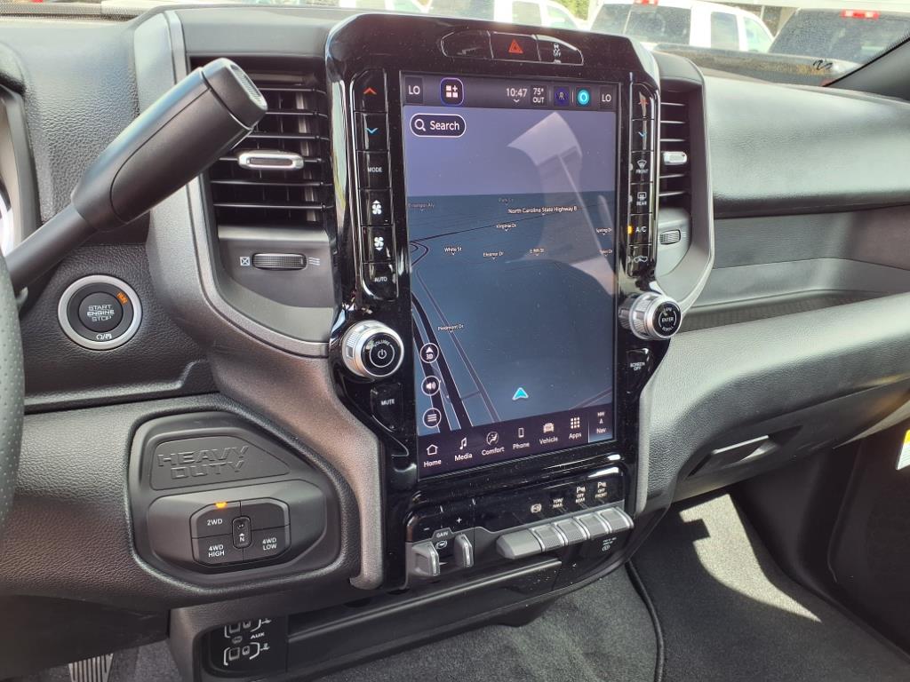 2025 Ram 2500 Tradesman photo 6