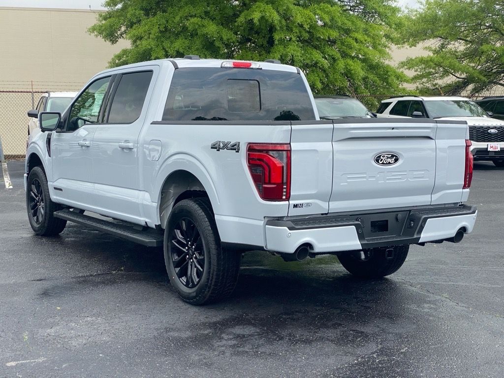 2025 Ford F-150 Lariat photo 4