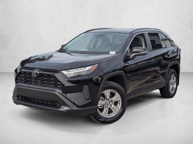 ravus 　no4 Pre-Owned 2025 Toyota RAV4 XLE Sport Utility in Tampa #SC333038