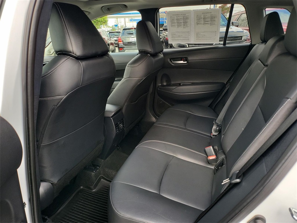 2024 Toyota Corolla Cross XLE photo 16