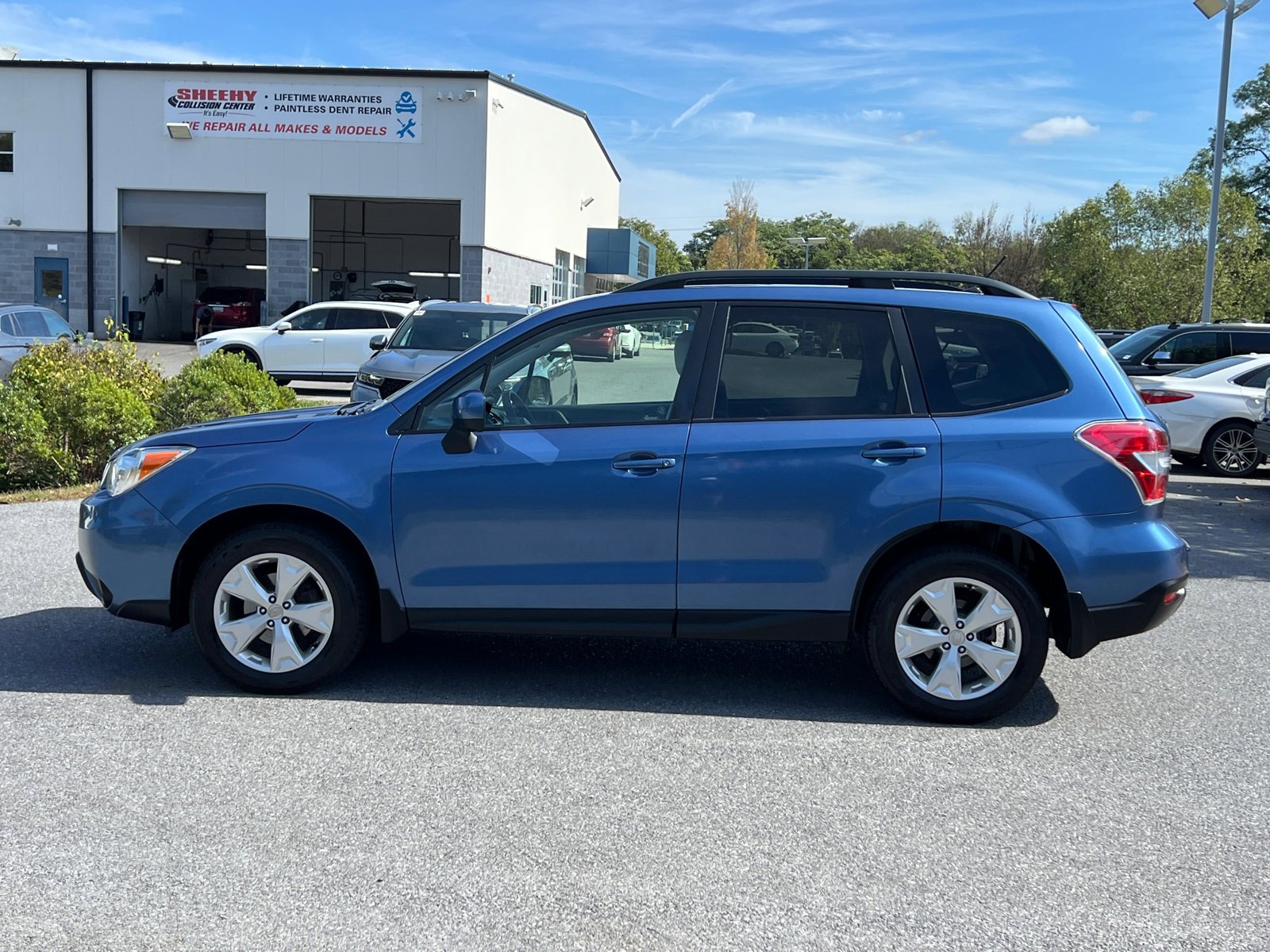 2015 Subaru Forester 2.5i Premium photo 3