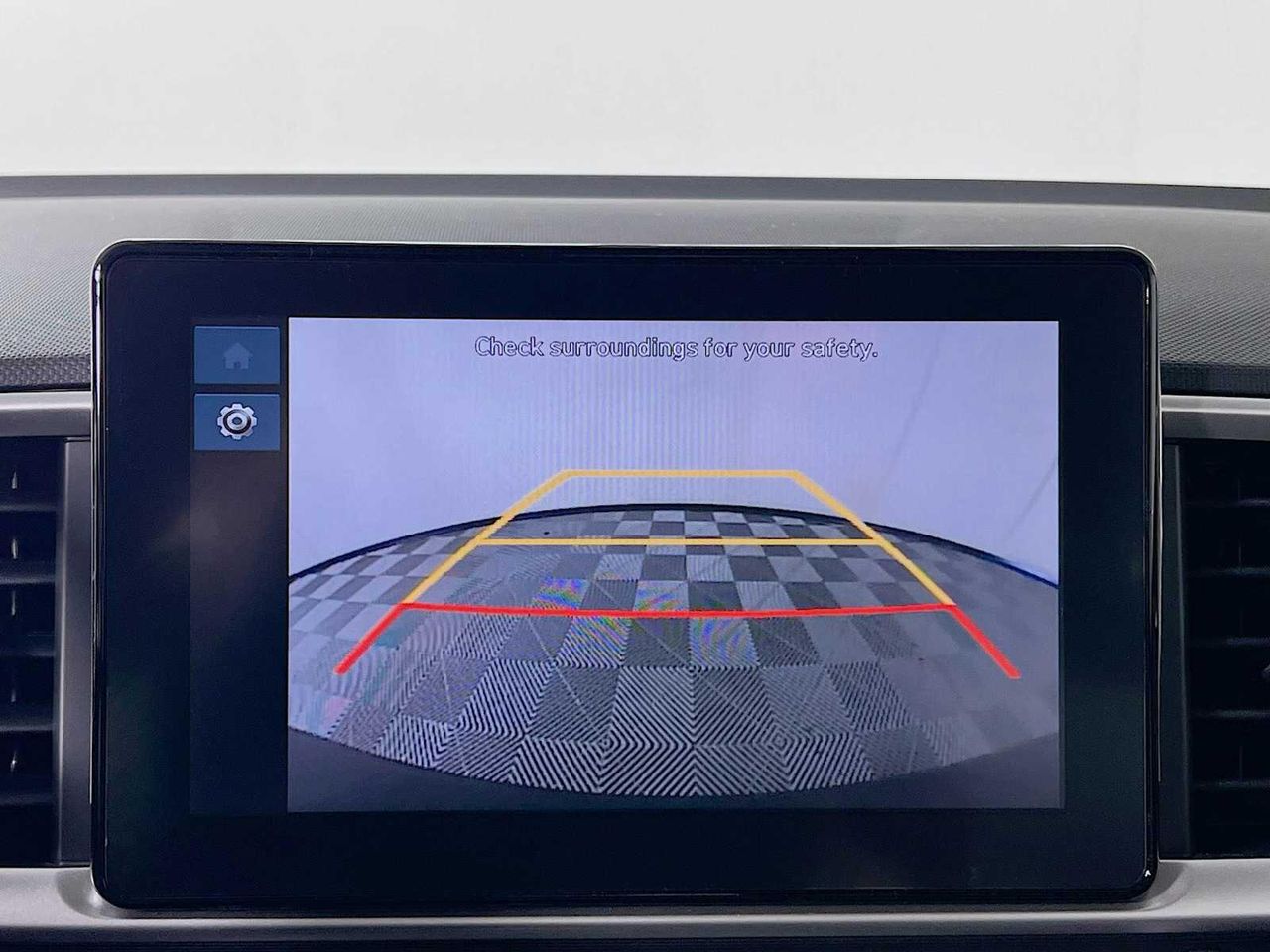 2025 Hyundai Venue SEL photo 7