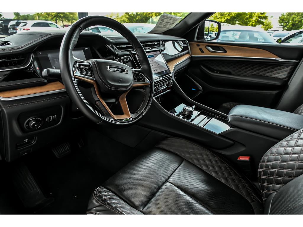 2022 Jeep Grand Cherokee L Summit photo 10