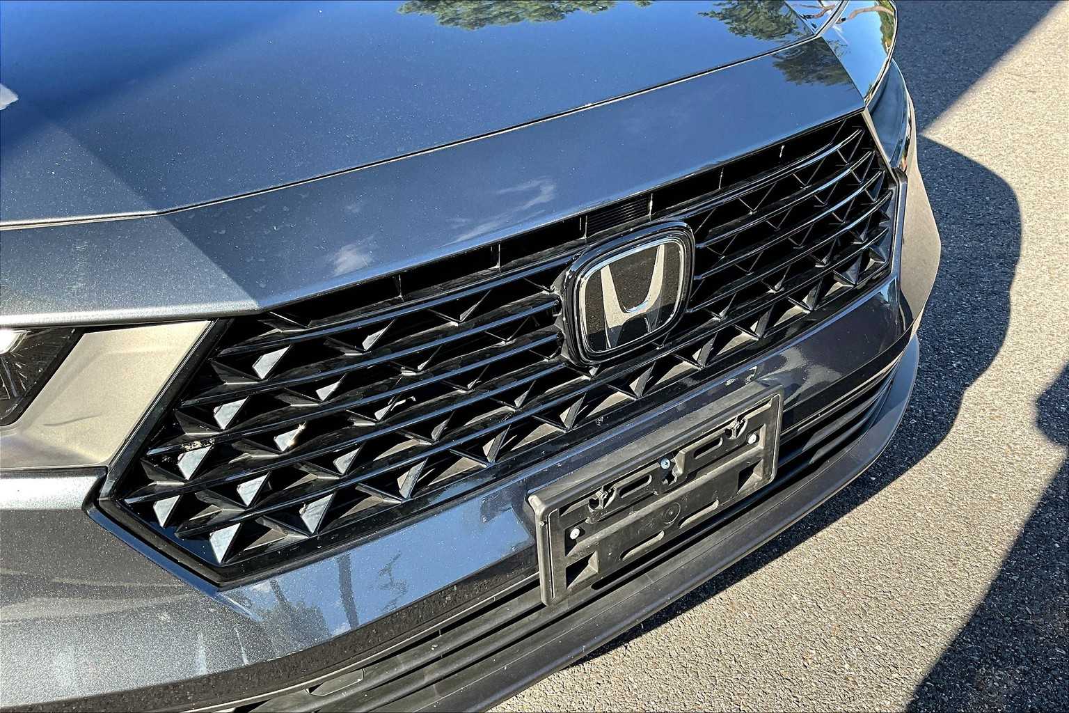 2023 Honda Accord EX photo 28