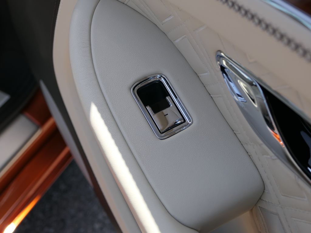 2022 Bentley Continental GT V8 photo 22