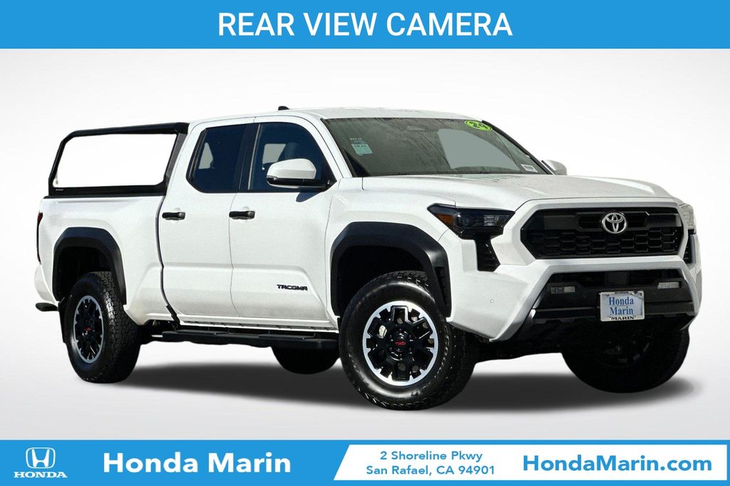 2024 Toyota Tacoma TRD Off-Road photo 2