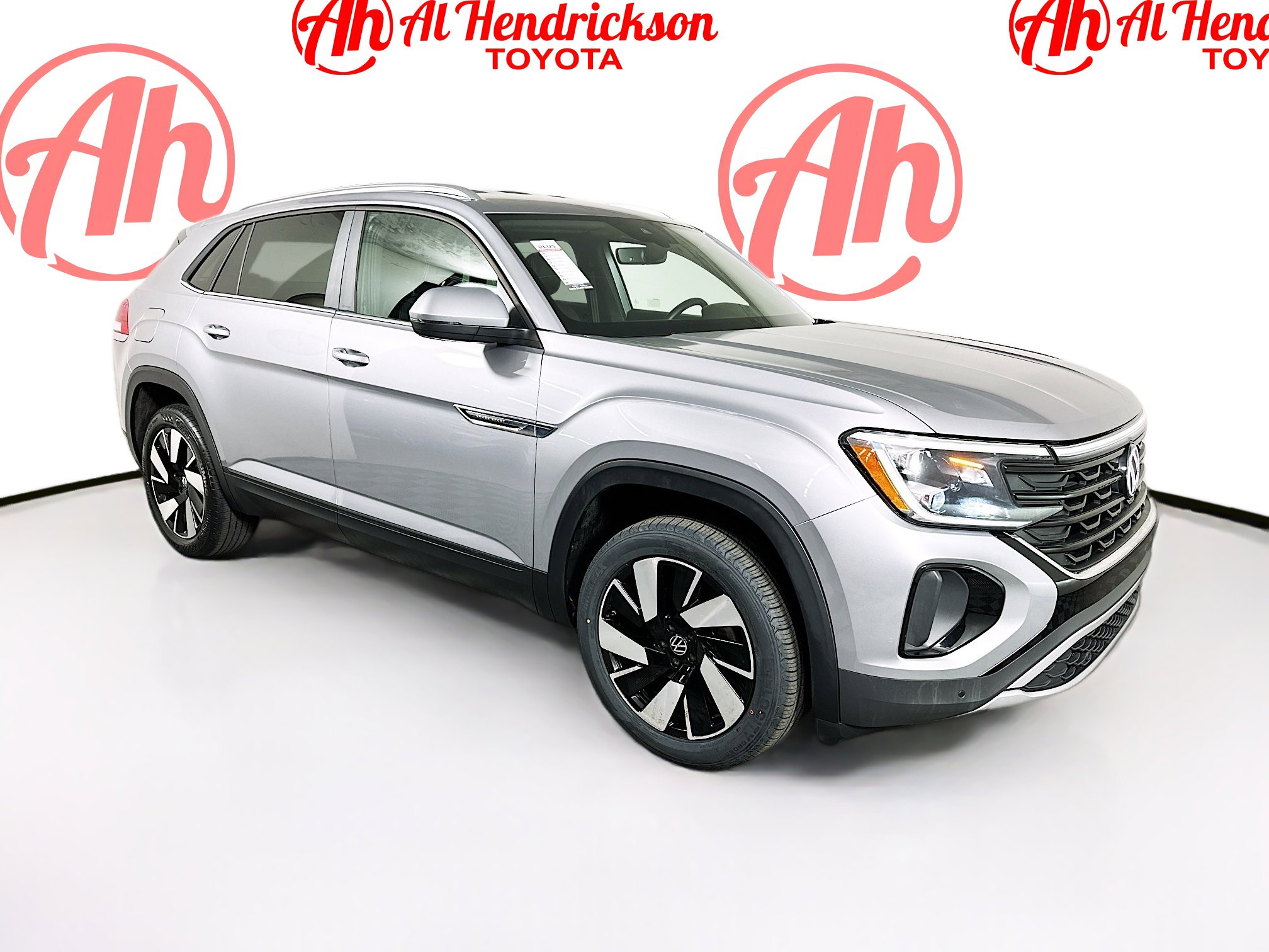 2024 Volkswagen Atlas Cross Sport SE w/Tech