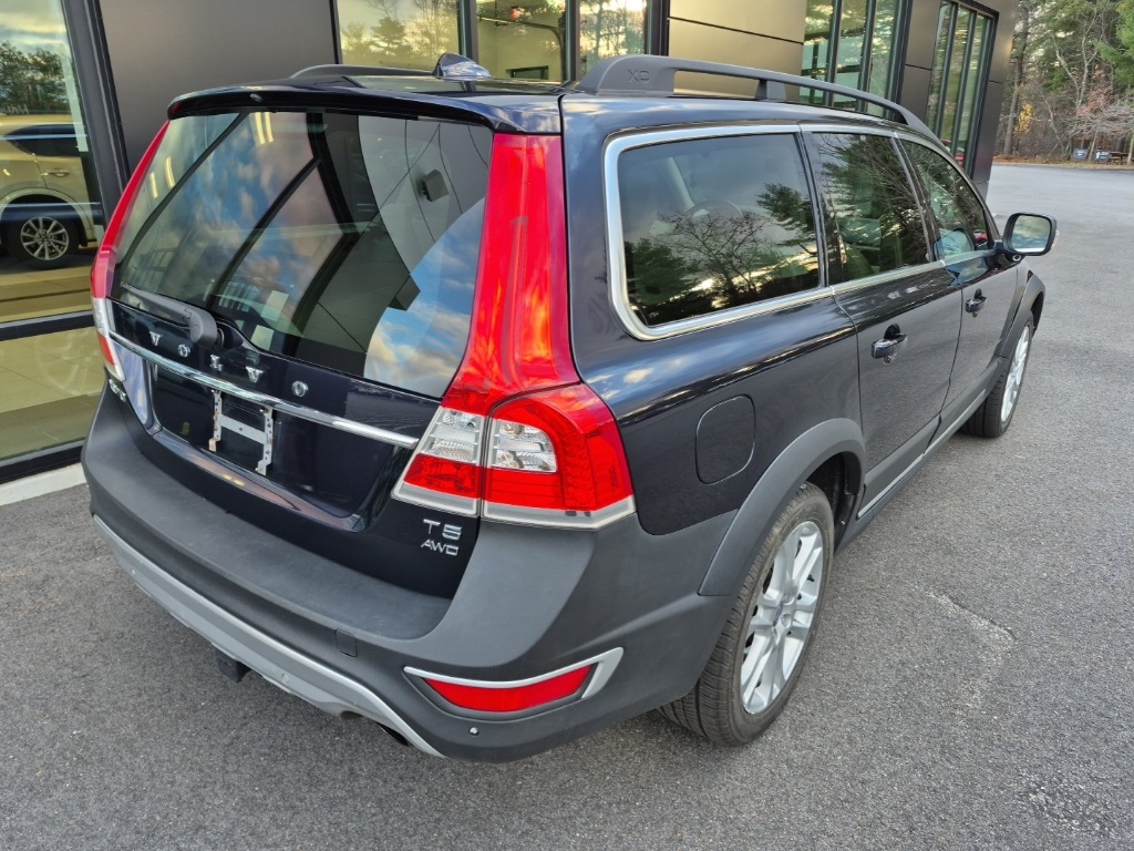 2016 Volvo XC70 T5 Platinum photo 4