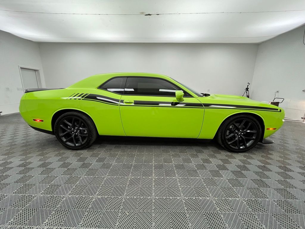2023 Dodge Challenger GT photo 6